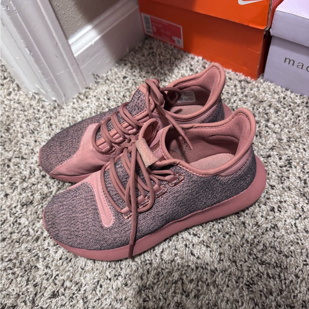adidas Women's Pink Sneakers